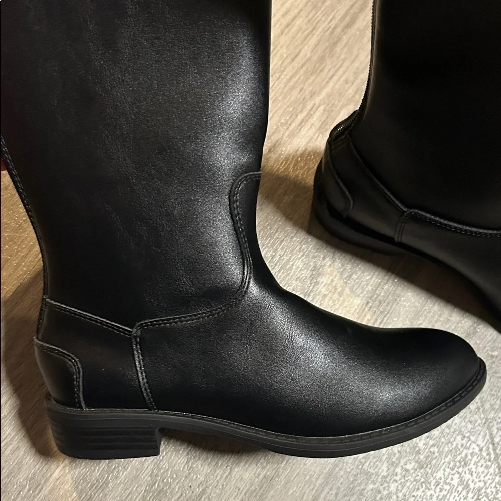 Sam Edelman Black Kids Boots with Silver Accents(NWOT)